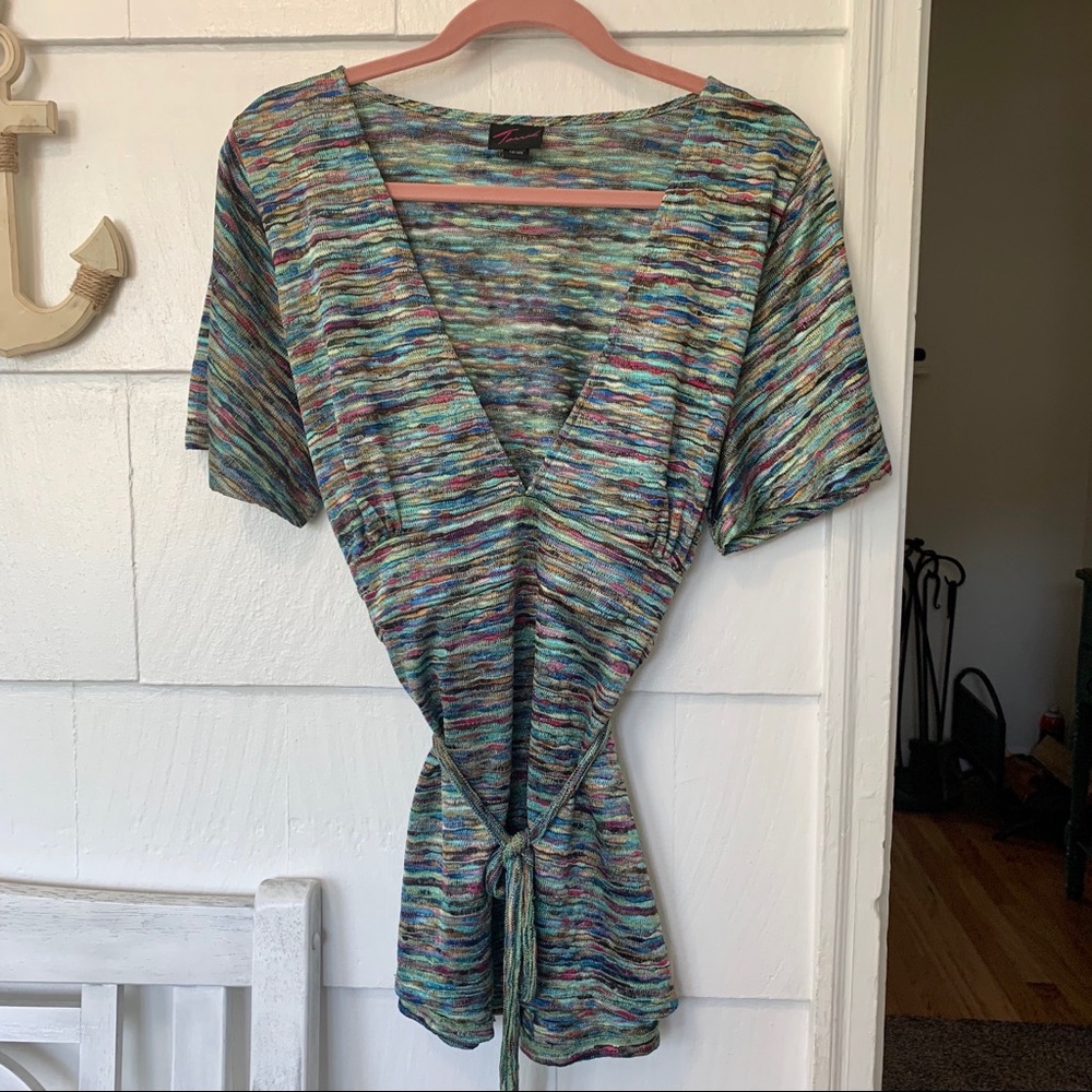 Torrid Multi color V neck woven top size 1